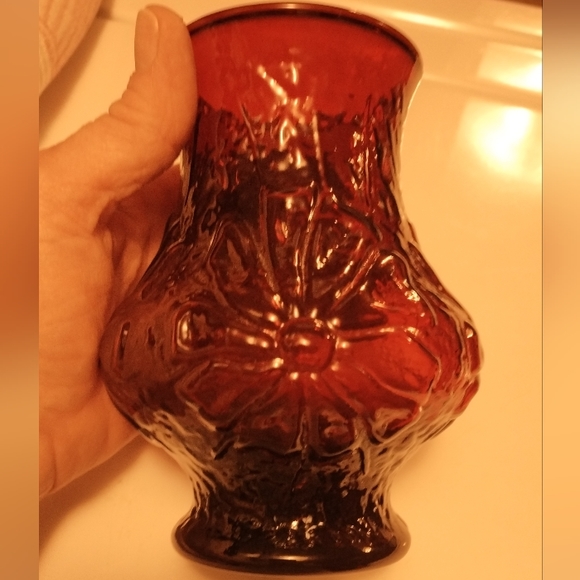 Vintage Anchor Hocking Rainflower pattern, Red Flower Vase or candle holder - Picture 2 of 12